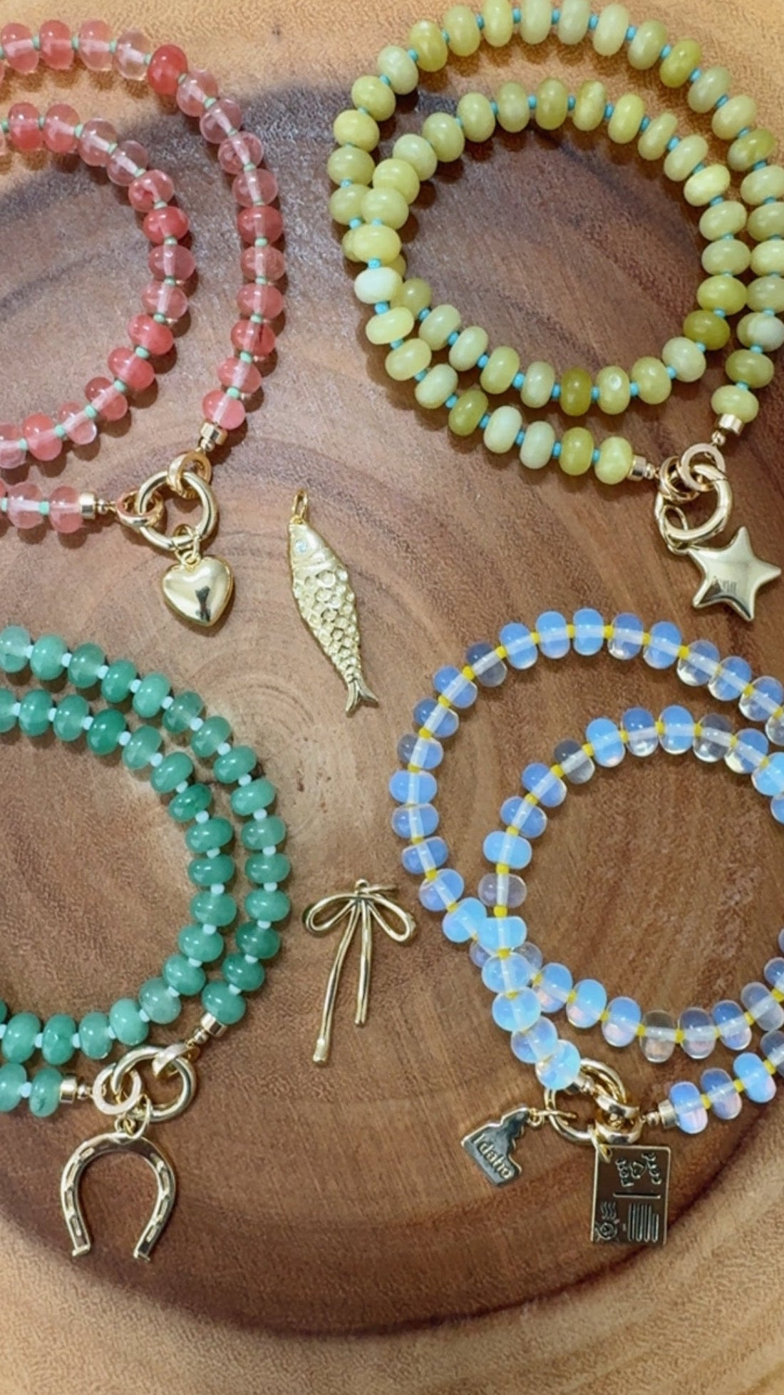 Build Your Souvenir Necklace