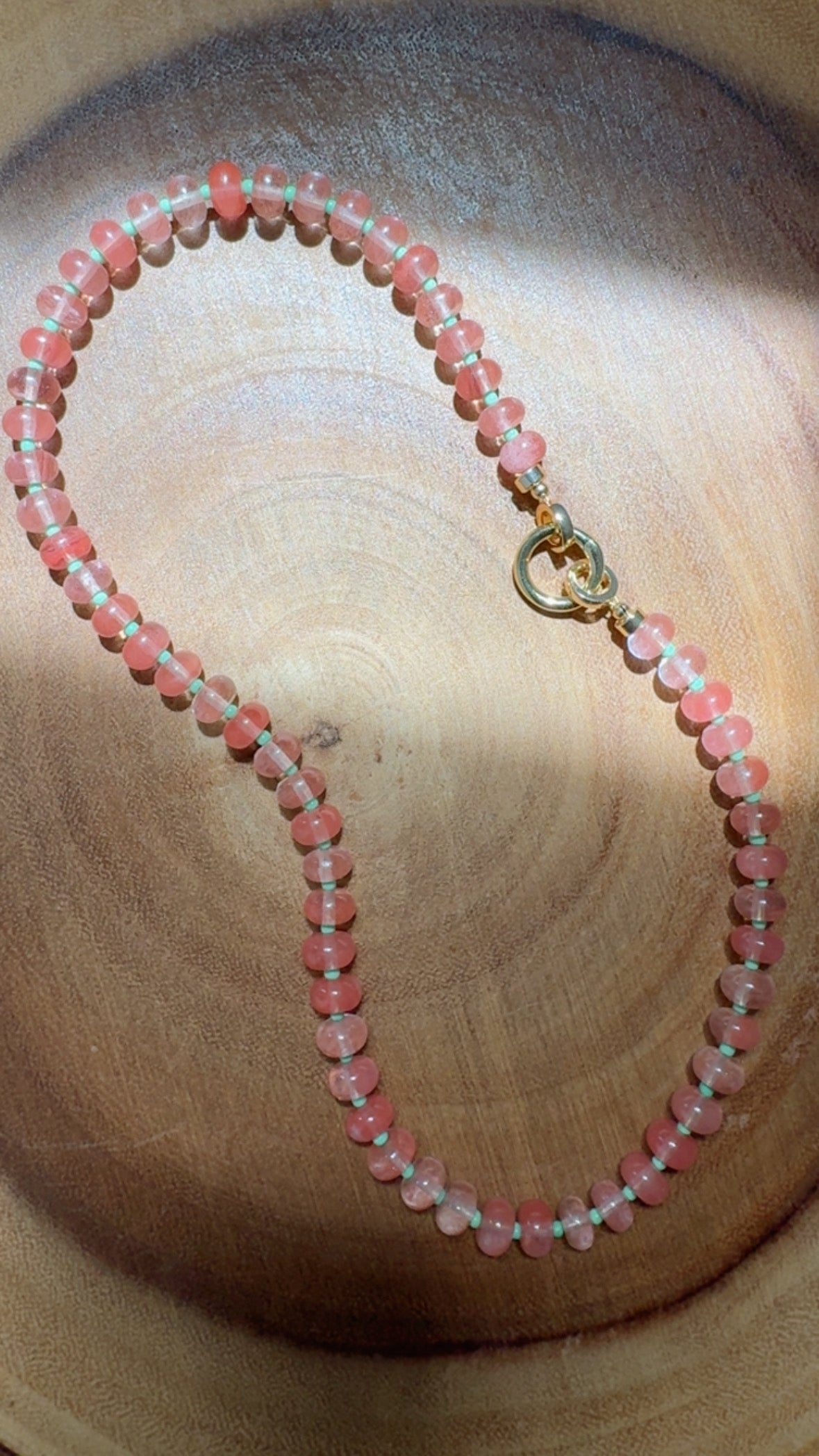 the Souvenir Necklace